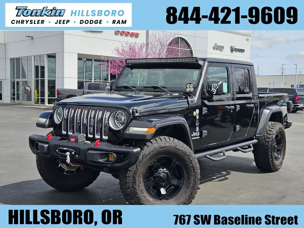 2020 Jeep Gladiator Overland's photo