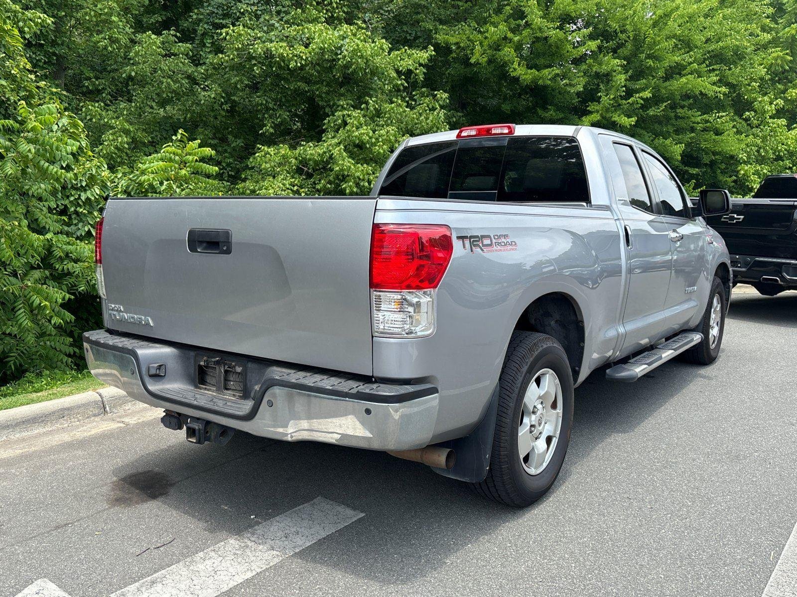 Used 2010 Silver Sky Metallic Toyota LTD image 5