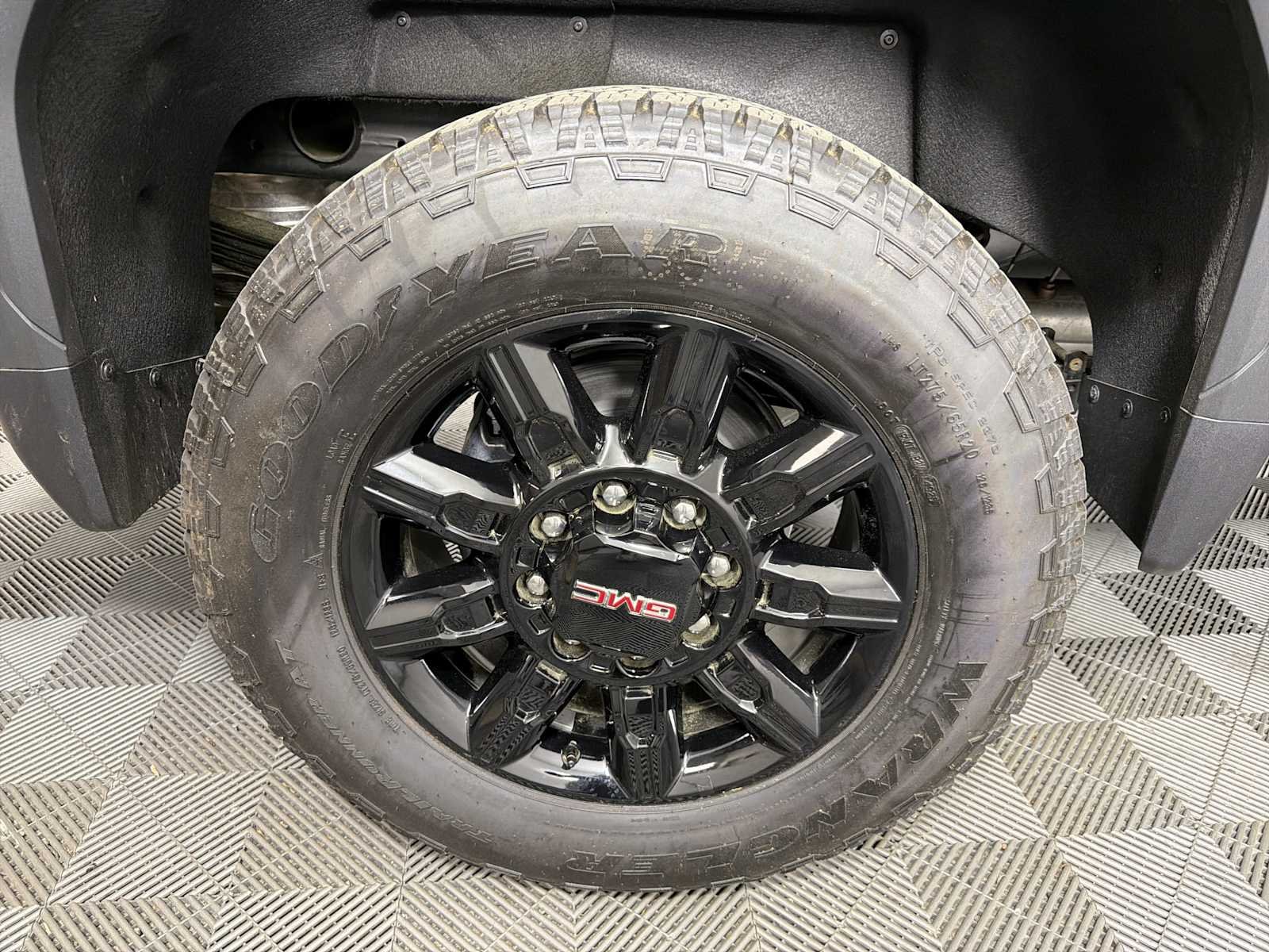 2026 GMC Sierra 2500HD AT4 - Photo 15