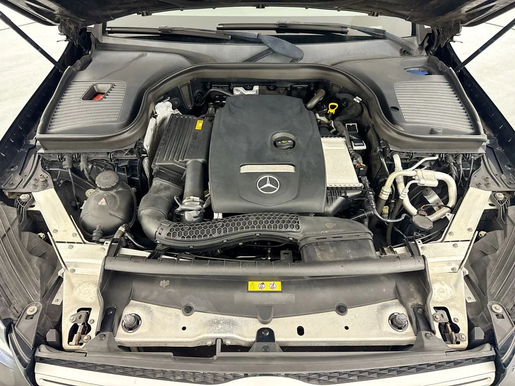 Used 2018 Black Mercedes-Benz GLC 300 image 28