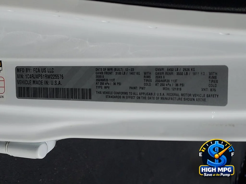Used 2024 White Jeep Sahara 4xe image 35