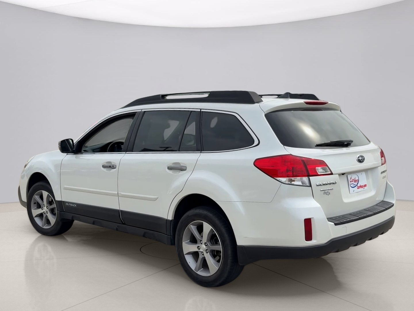 Used 2013 White Subaru LIMITED image 3