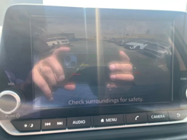 Used 2025 Gray Nissan SV image 16