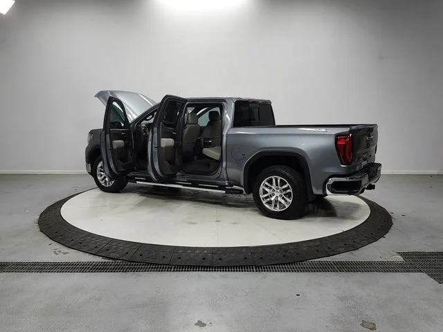 Used 2019 Gray GMC SLT image 13