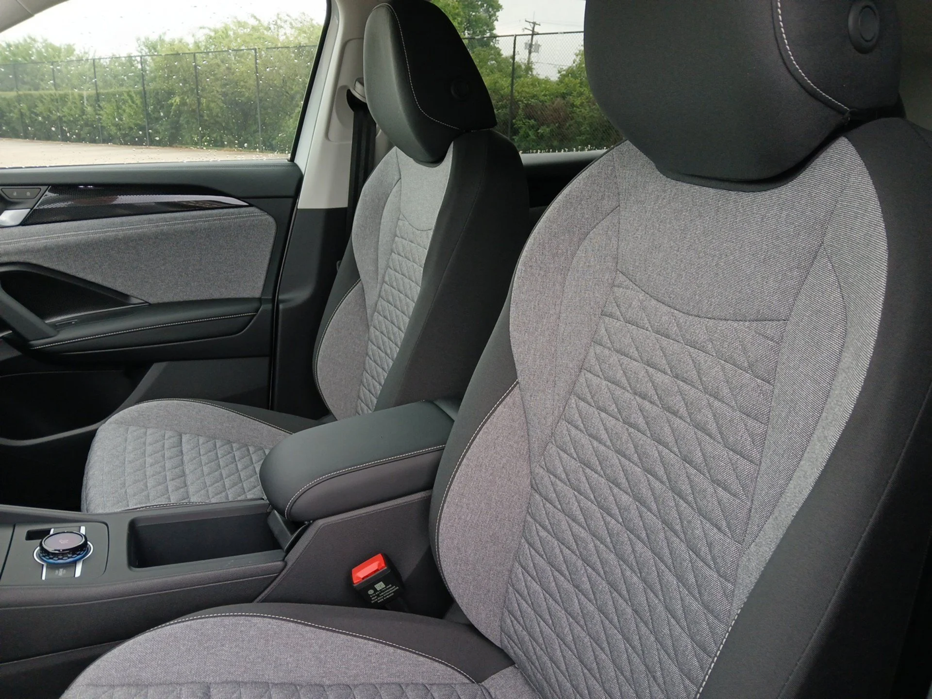 New 2026 Pure White Volkswagen 2.0T S image 20