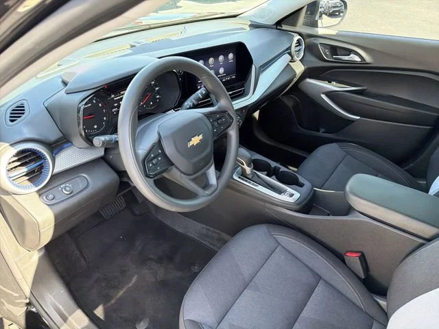 Used 2025 Mosaic Black Metallic Chevrolet LS image 18