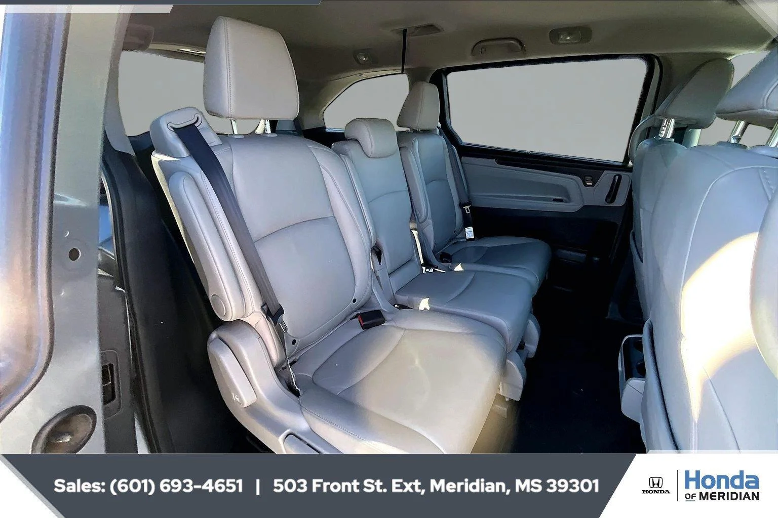 Used 2019 Lunar Silver Metallic Honda EX-L image 20