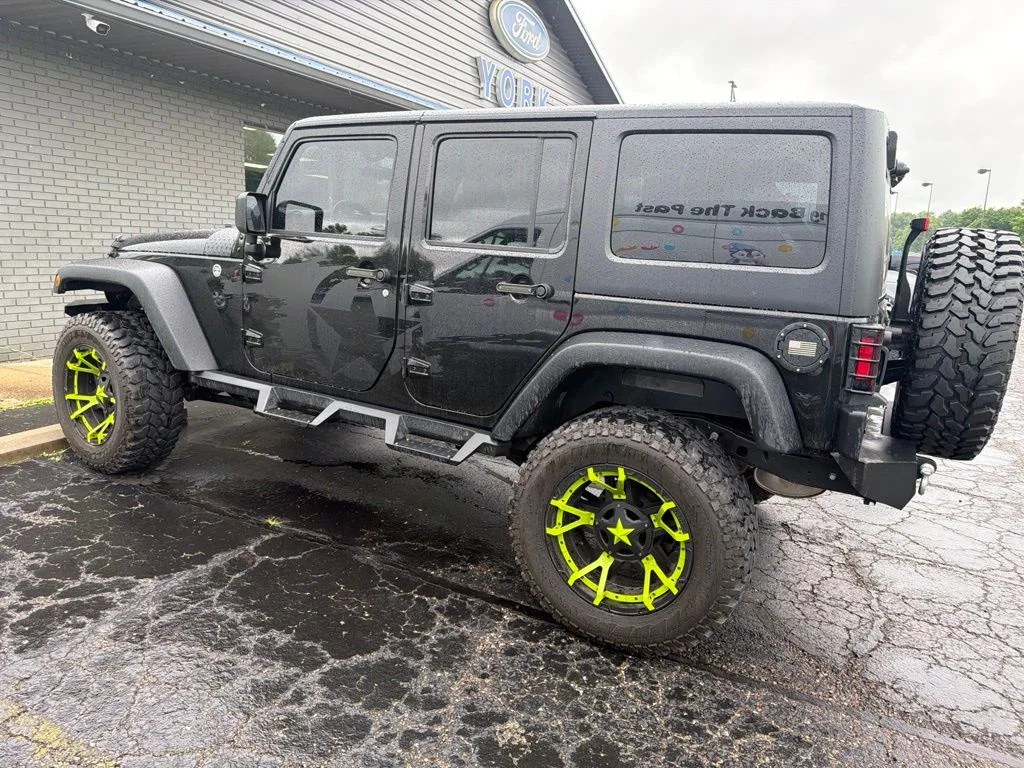 Used 2017 Black Jeep Unlimited Sport image 2