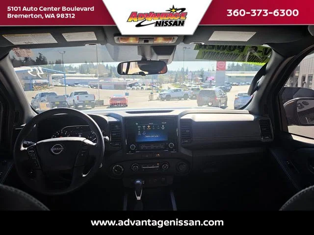 Used 2023 Glacier White Nissan SV image 21