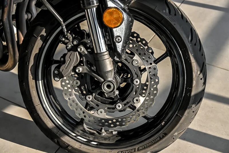 Used 2022  Kawasaki  image 5