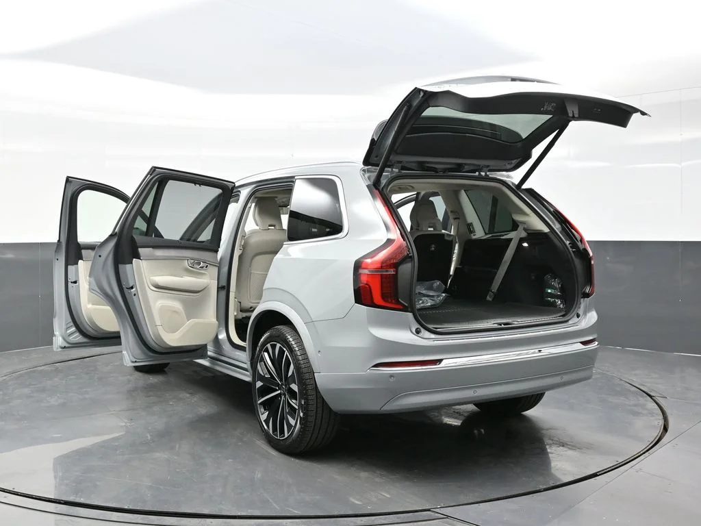 New 2026 Vapour Grey Volvo T8 Ultra image 28