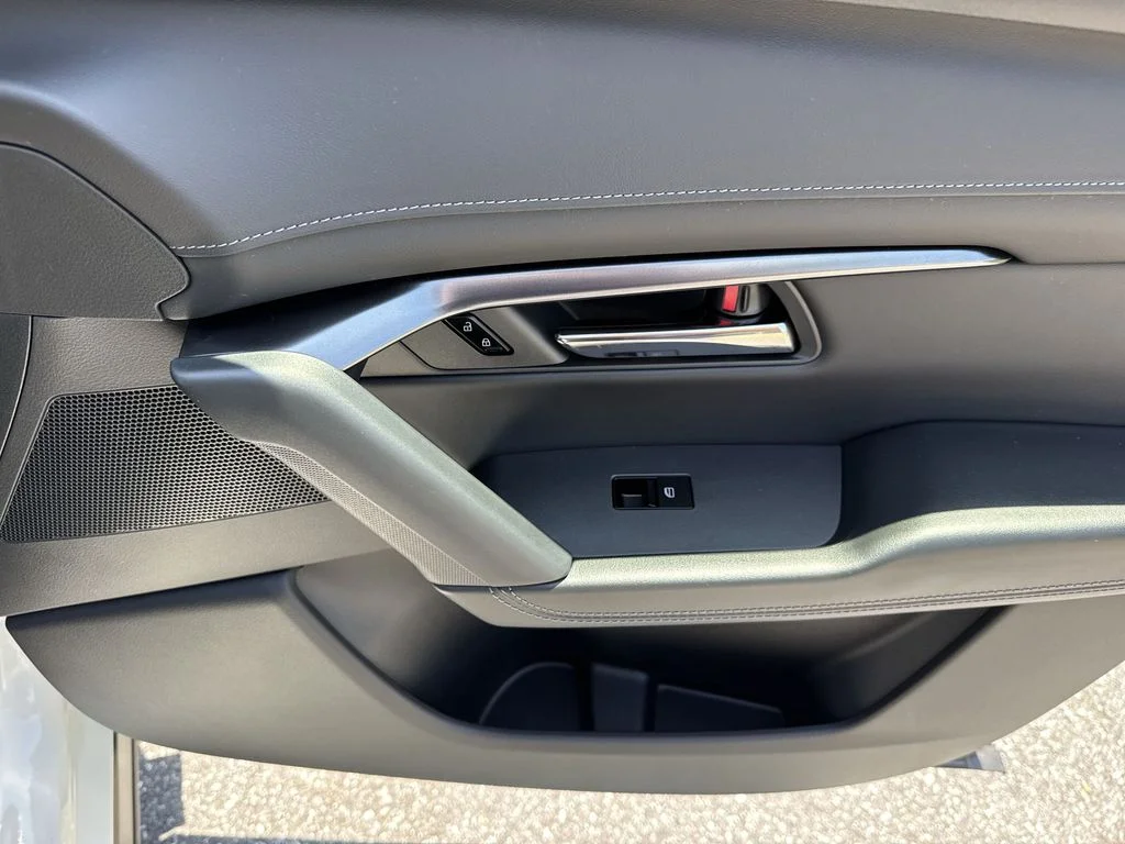 New 2026 Rhodium White Metallic Mazda 2.5 S Preferred AWD image 44