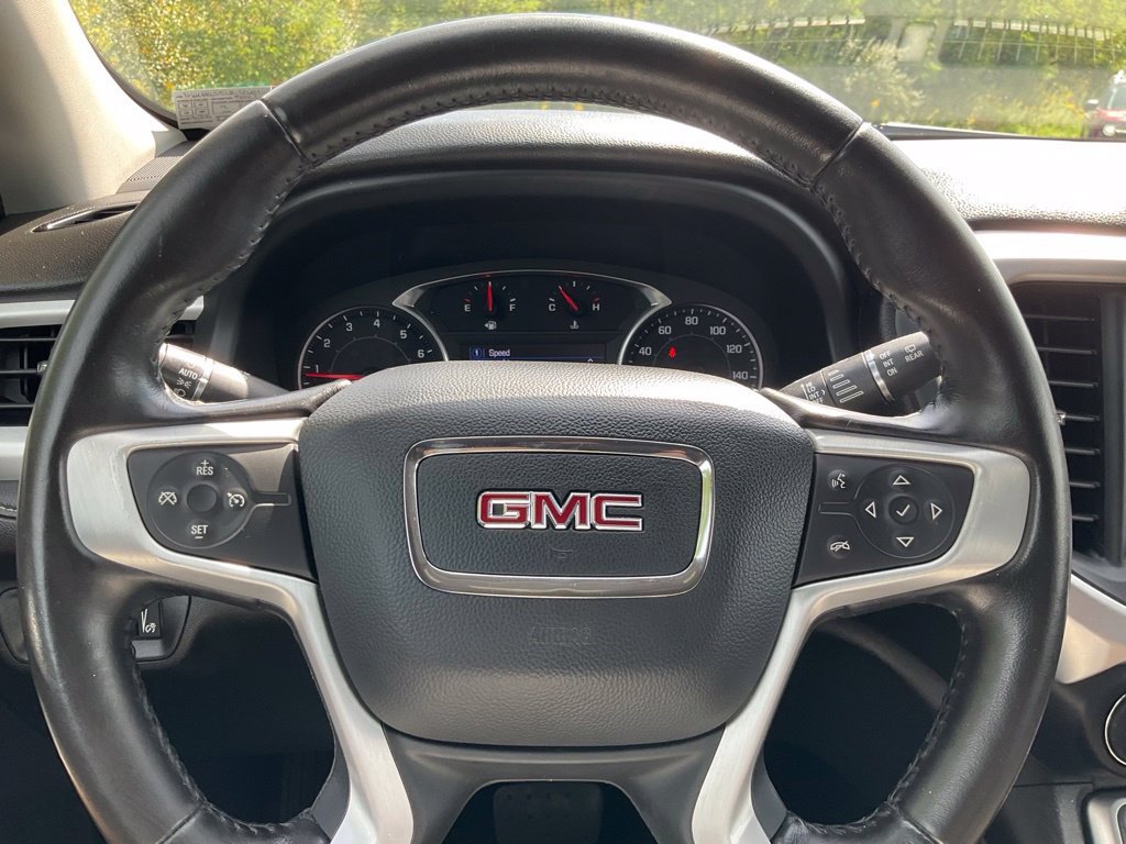 Certified Used 2020 Red Mahogany Metallic GMC SLE image 6