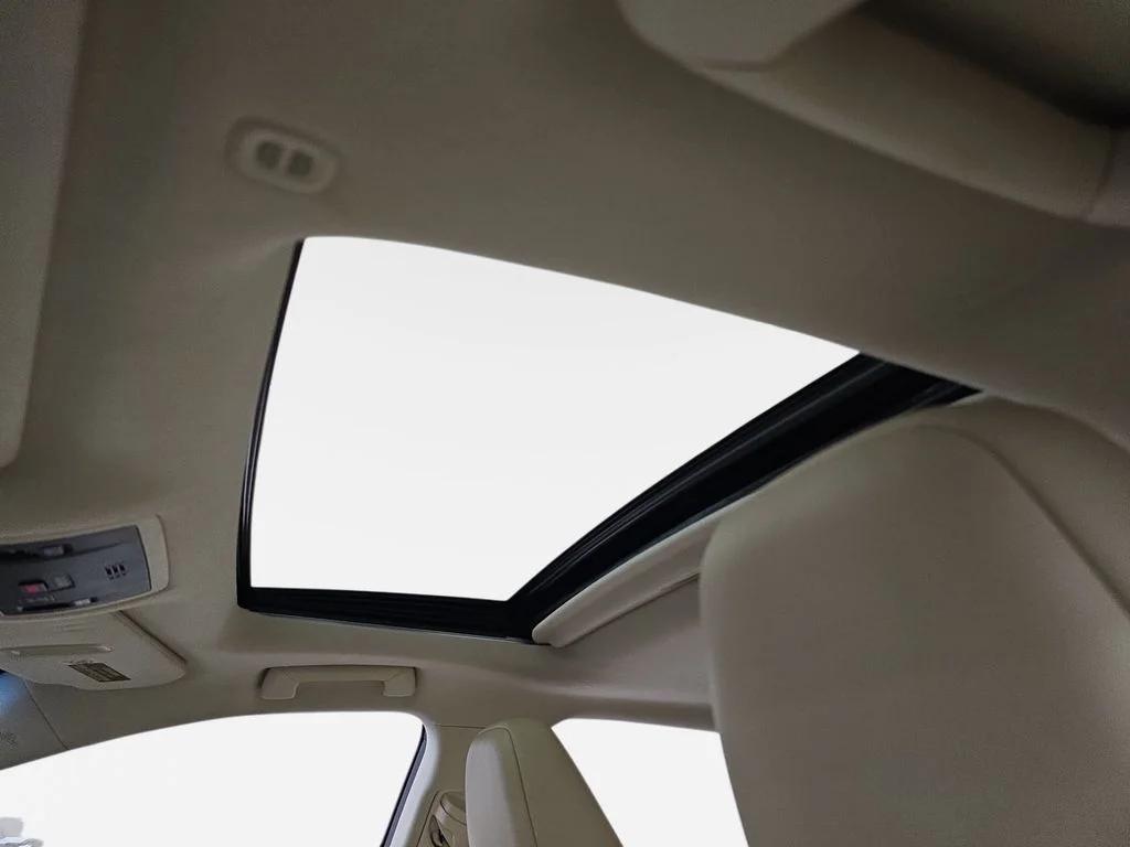 Used 2017 Black Lexus 350 image 31