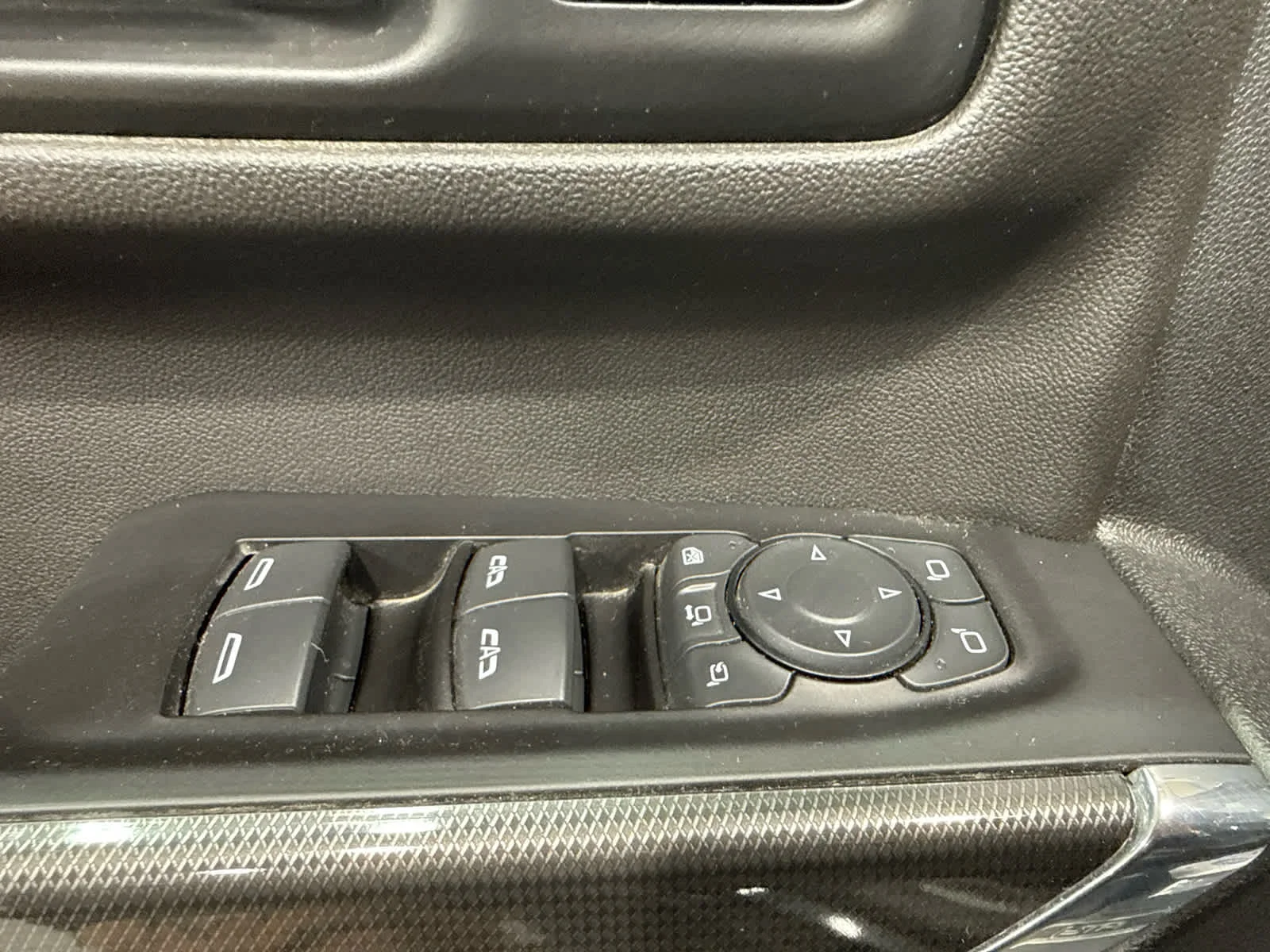 Certified Used 2022 FOREST METALLIC GMC AT4 image 19