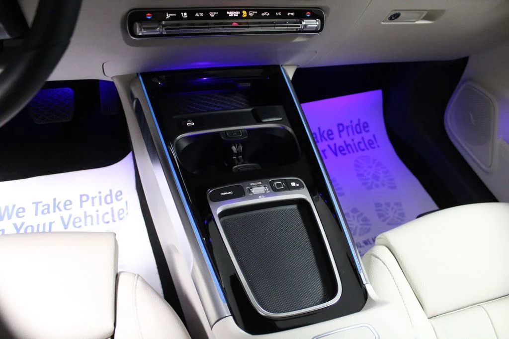 Certified Used 2026 Black Mercedes-Benz GLB 250 image 23