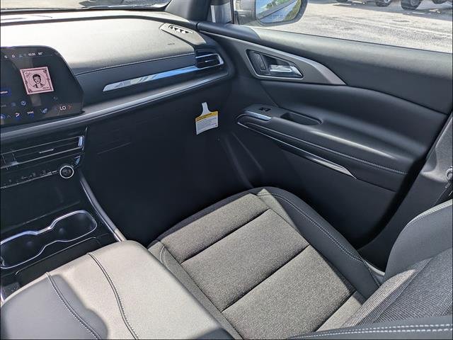 2027 Chevrolet Traverse LT - Photo 14