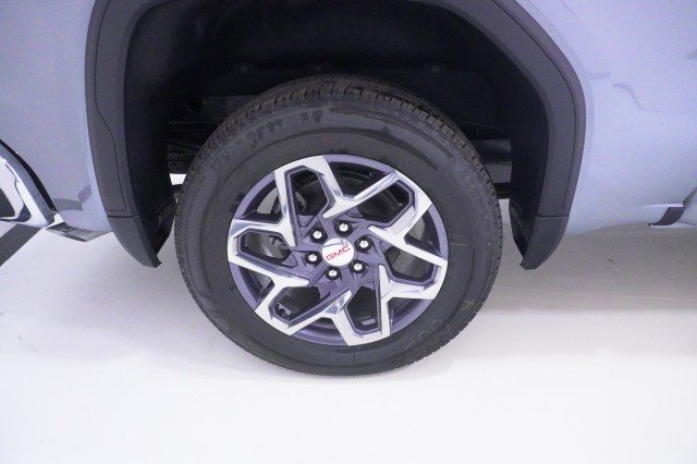 2026 GMC Sierra 1500 SLT - Photo 6