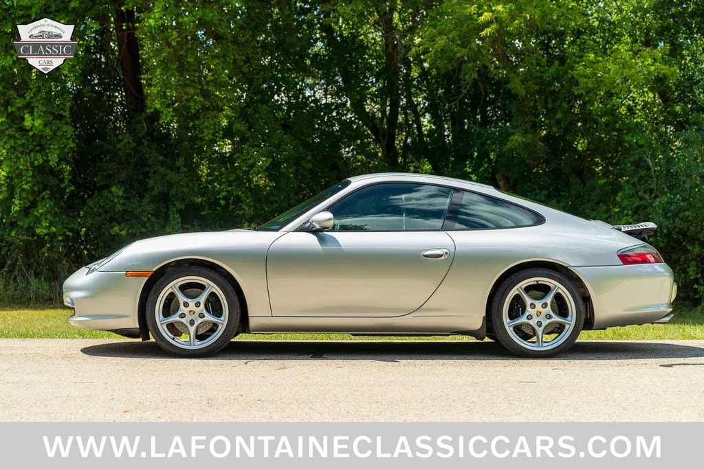 Used 2002 Silver Porsche Carrera image 112