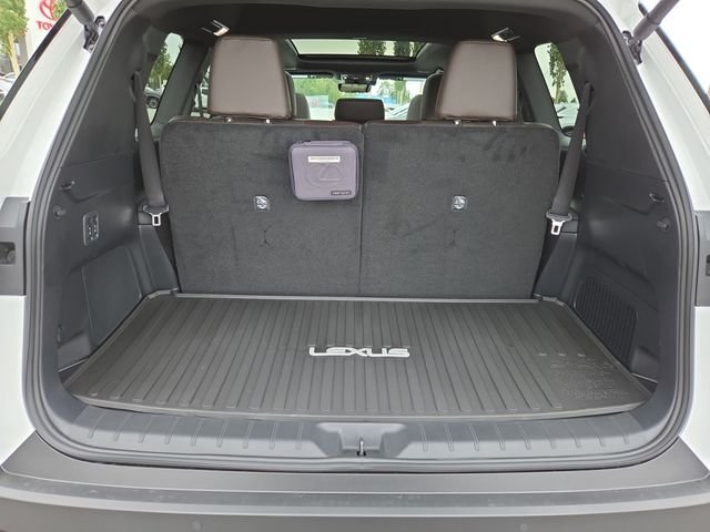 New 2026 Wind Chill Pearl Lexus  350 PREMIUM AWD image 23