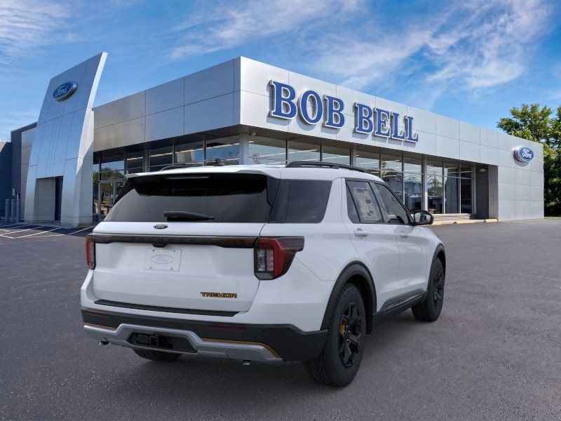 New 2026 White Ford Tremor image 8
