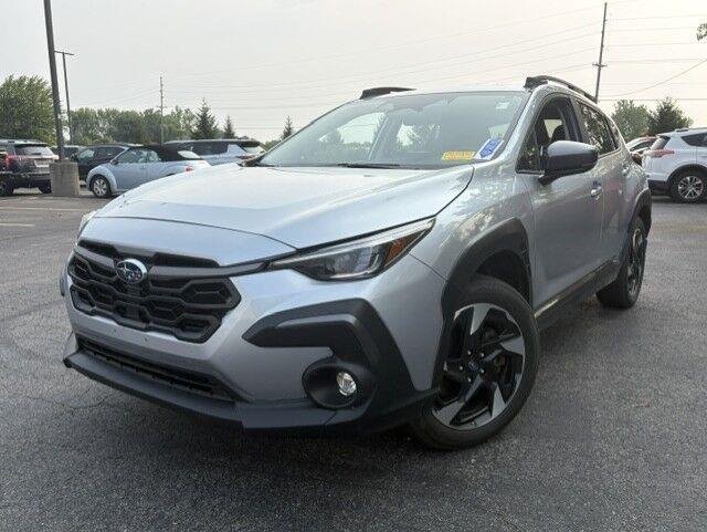 Used 2024 Ice Silver Metallic Subaru Limited image 6