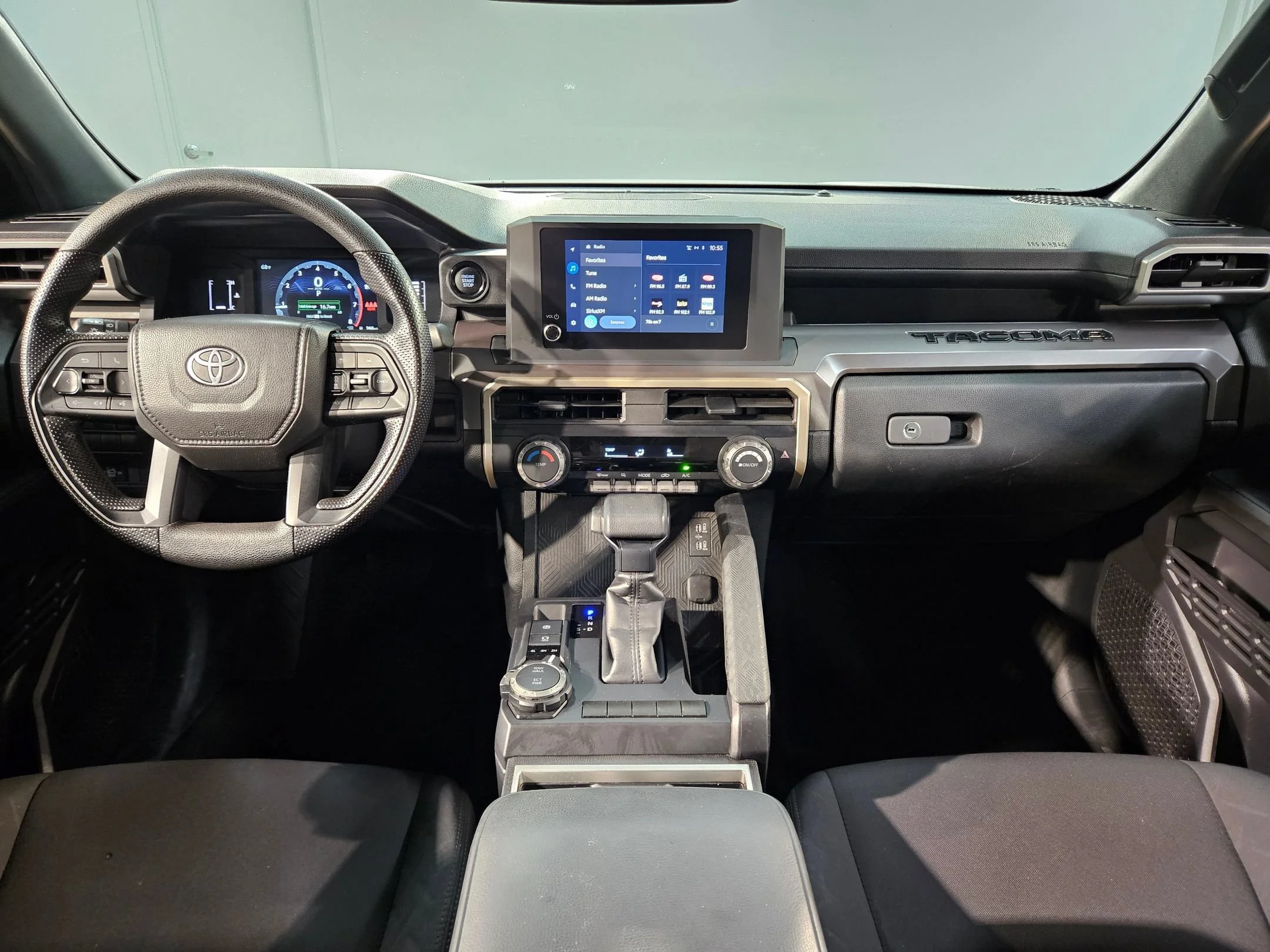 Used 2025 Ice Cap Toyota SR5 image 10