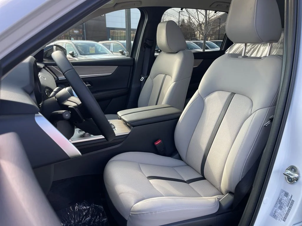 New 2026 Rhodium White Premium Mazda 3.3 Turbo Premium Sport AWD image 19