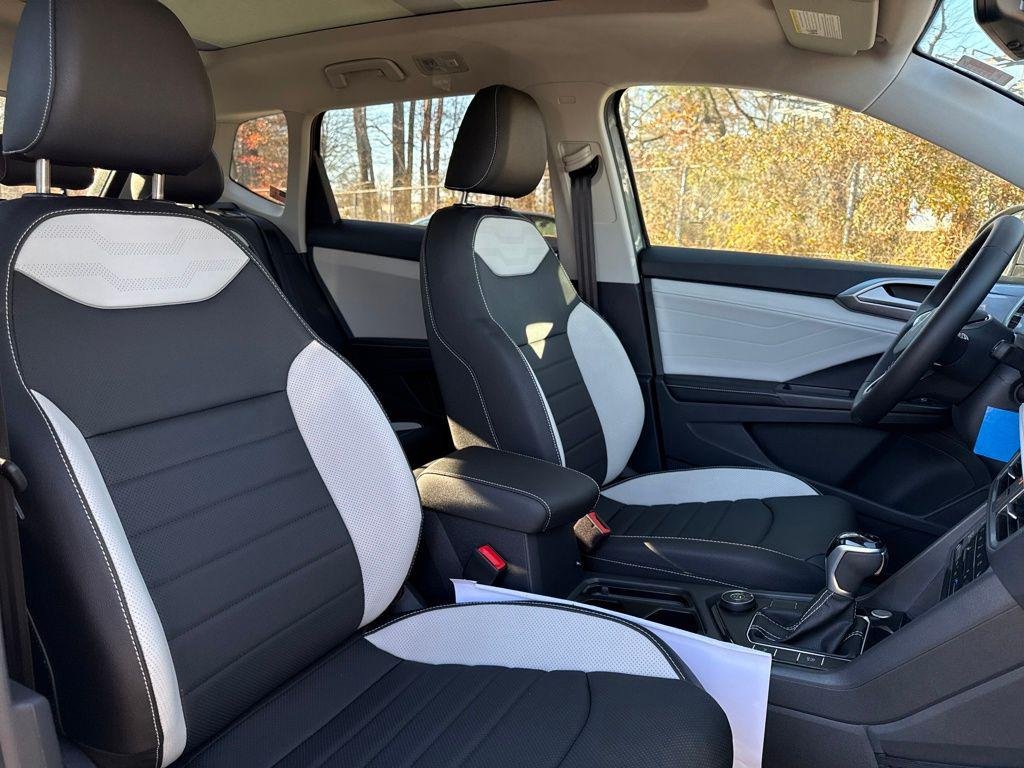 2026 Volkswagen Taos SEL - Photo 28