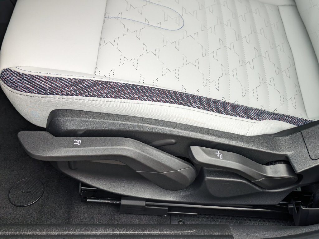 2025 MINI Hardtop 4 Door S - Photo 14
