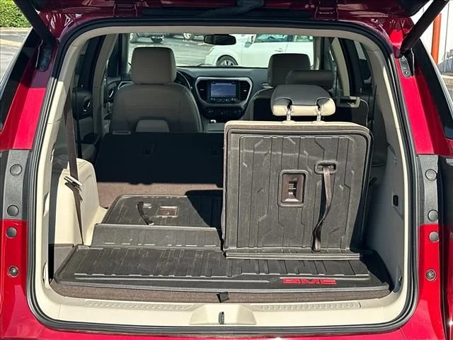 Used 2019 Red GMC Denali image 33