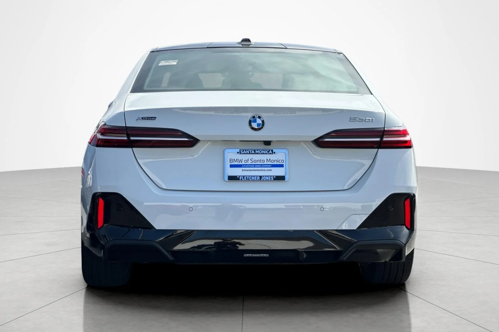 Certified Used 2024 Alpine White BMW 530i xDrive image 4