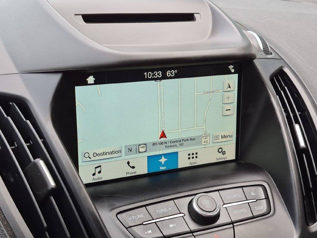 Used 2018 Gray Ford SEL image 17