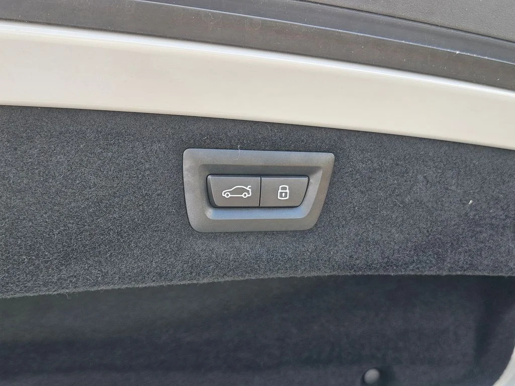Used 2025 Special Order Color BMW Competition image 23