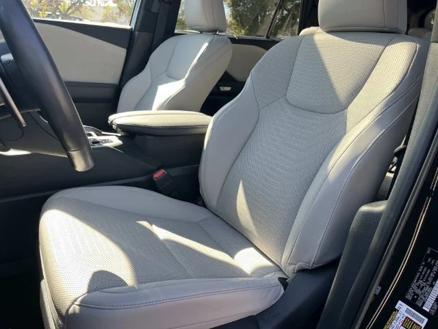 Certified Used 2026 GRAPHITE BLACK GLASS FLAK Lexus 350 Premium image 33
