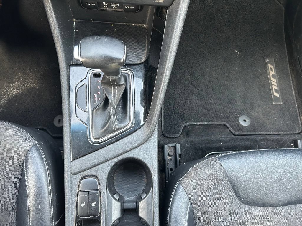 Used 2017 Black Kia EX image 28