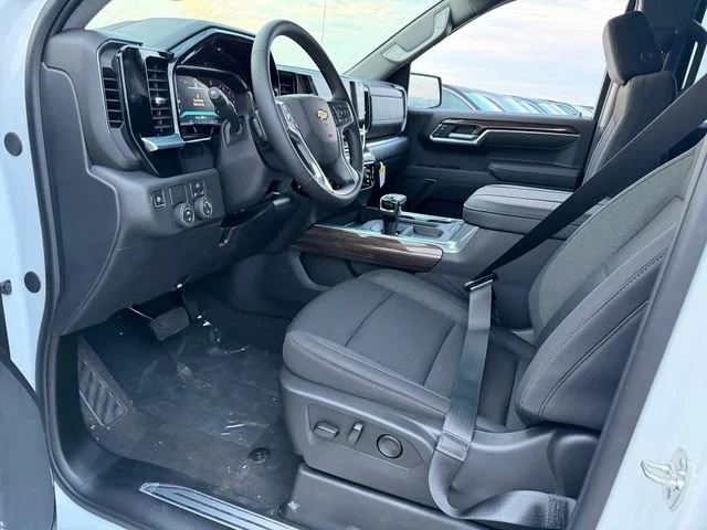 New 2026 Summit White Chevrolet LT image 6