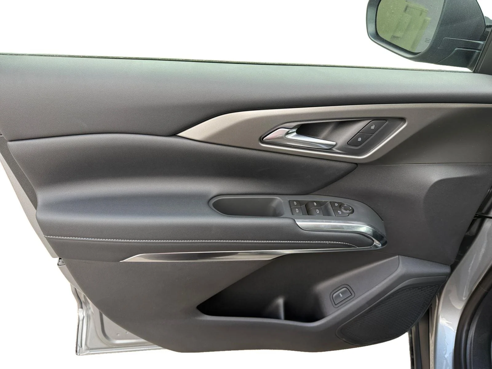 New 2026 Sterling Gray Metallic Chevrolet LT image 9