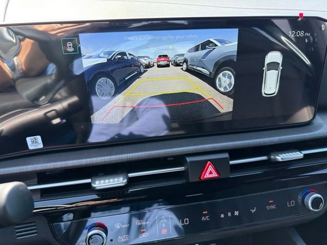 New 2027 Glacial White Pearl / Black Ro Kia X-Line image 18