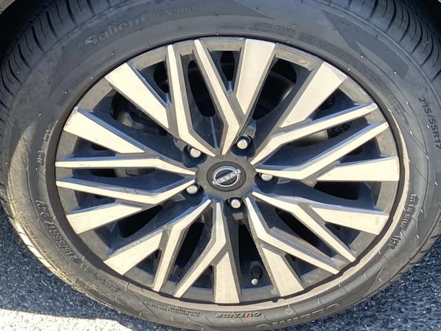 Used 2024 Black Nissan 2.5 SV image 26