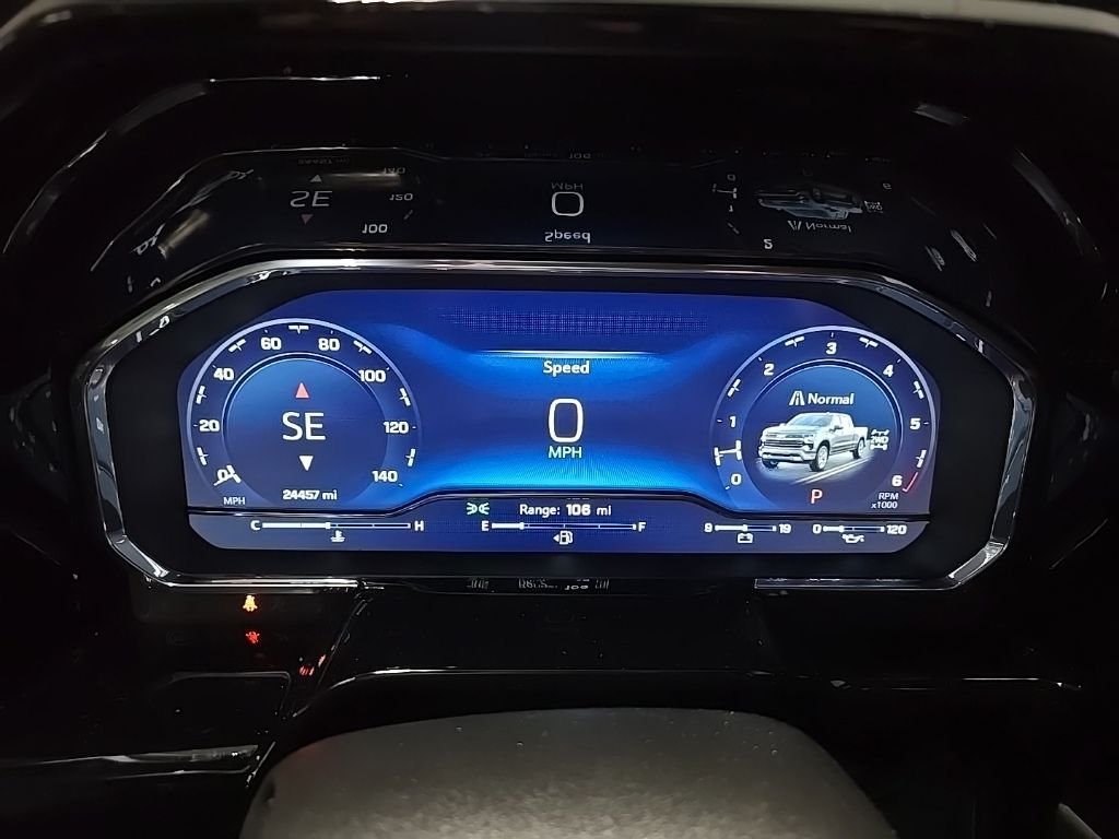 Used 2023 Gray Chevrolet RST image 21