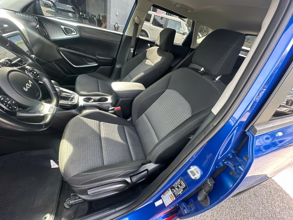 Used 2022 Blue Kia GT-Line image 10