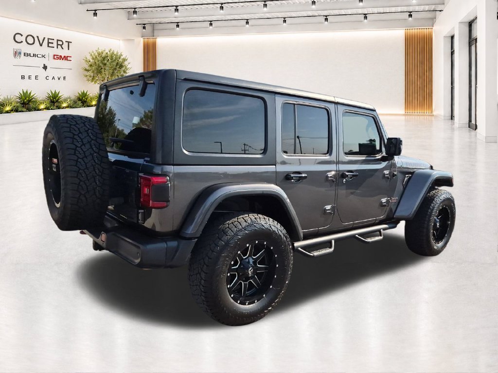 Used 2018 Gray Jeep Unlimited Rubicon image 12