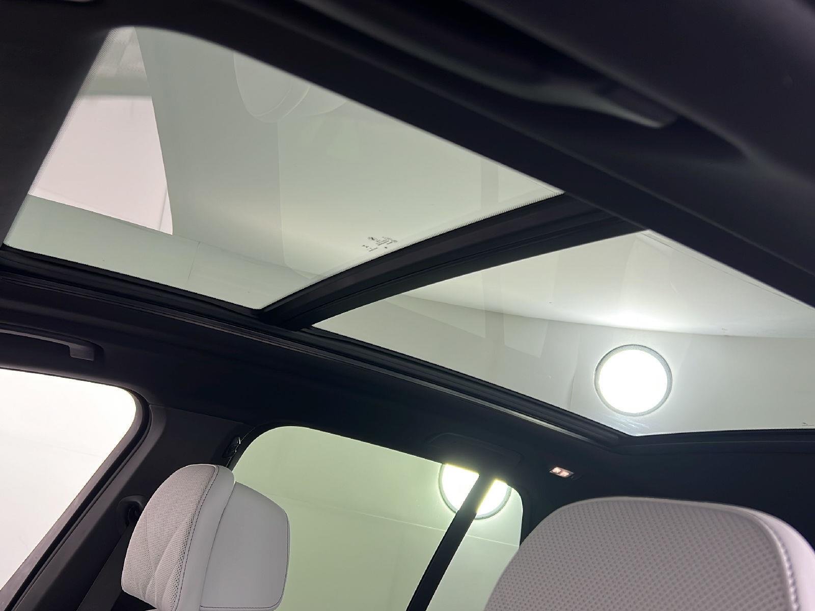 New 2026 Alpine White BMW xDrive40i image 20
