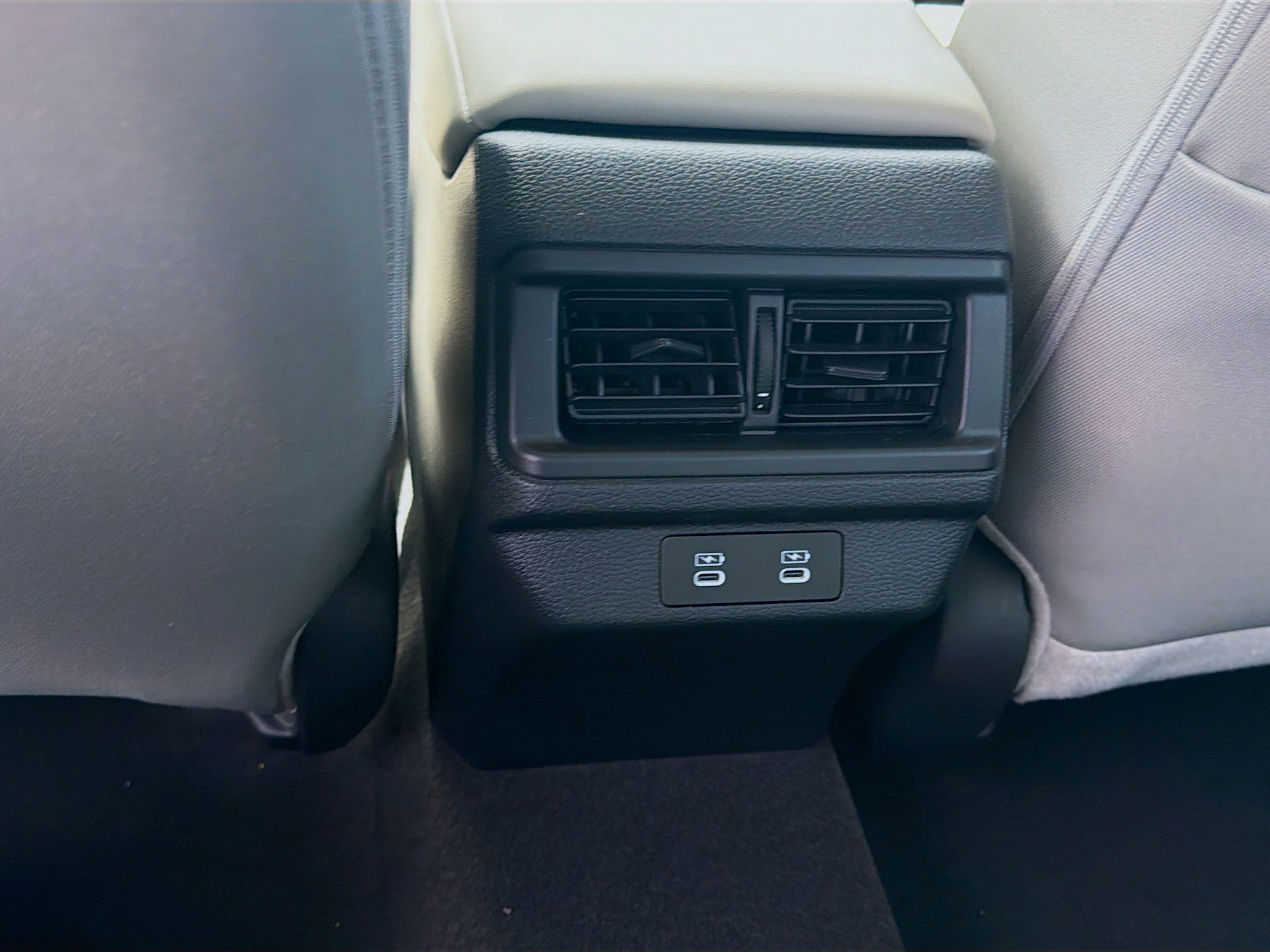 New 2026 Platinum White Pearl Honda LX image 19