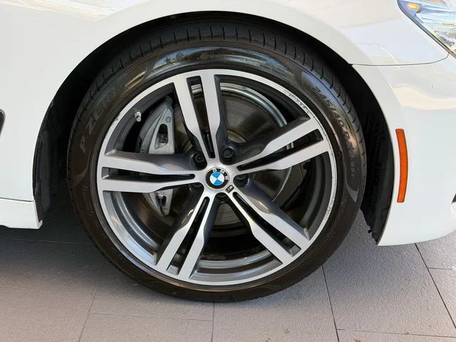 2019 BMW 7 Series 740i - Photo 15
