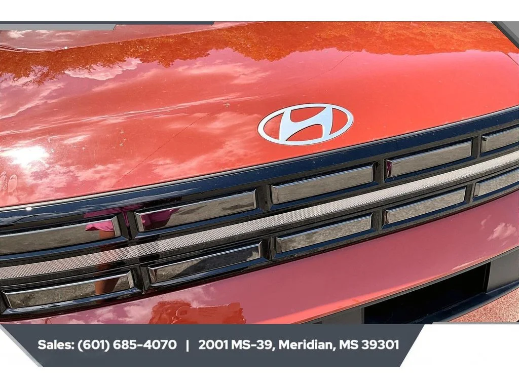 Used 2025 Terracotta Orange Hyundai Limited image 22