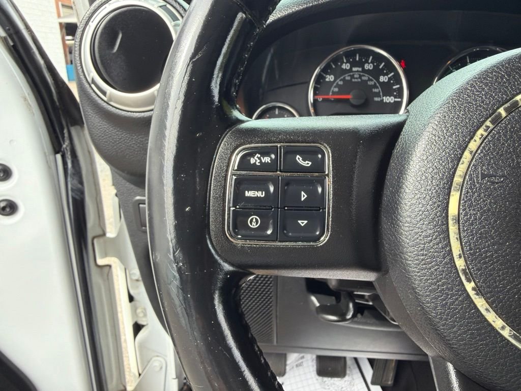 2011 Jeep Wrangler Unlimited Rubicon - Photo 24
