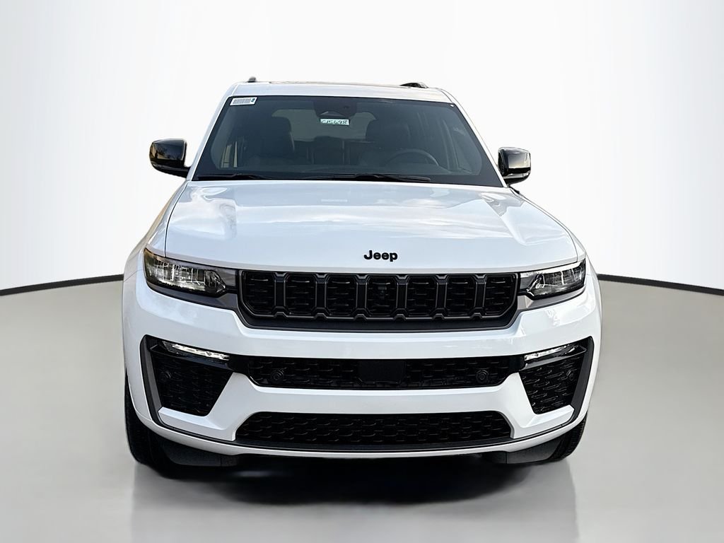 New 2026 Bright White Clear-Coat Exterior Paint Jeep Limited Reserve image 2
