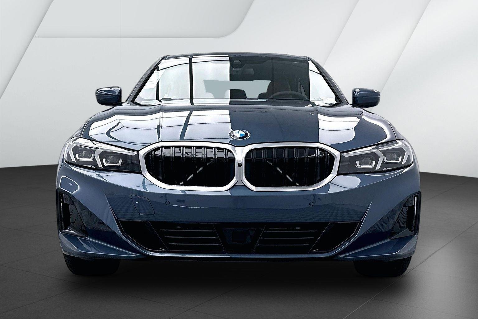 New 2026 Arctic Race Blue Metallic BMW 330i xDrive image 2